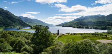 Photo of aerial view of Glasgow in Scotland, United Kingdom.