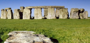 Excursion en bord de mer à Southampton : visite de Londres via Salisbury, Stonehenge et Windsor après la croisière