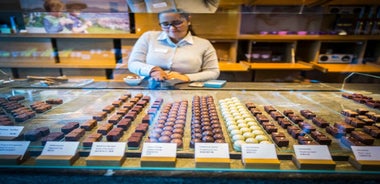 Lucerne: Chocolate Tasting with Lake Trip and City Tour