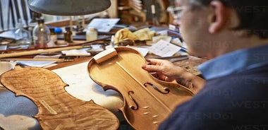 Viaggio nel laboratorio di arti culturali nella città vecchia di Antalya