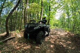 Quad-activiteit van 1 uur in de bossen rond de regio Rastoke en Plitvice