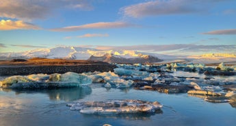 3 Days Golden Circle, South Coast and Jökulsárlón Glacier Lagoon (Group Tour)