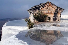 Tour privado al lago Salda, Pamukkale, ciudad antigua de Hierápolis, cueva Kaklik