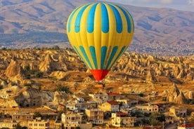 Tour de dos días a Capadocia con hotel HB y traslado desde Alanya