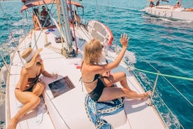 Mezza giornata in barca a vela su uno yacht confortevole intorno alle isole di Hvar e Pakleni - piccolo gruppo