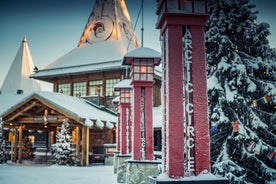 Stadtbesichtigung und Santa Village geführte Tour, kleine Gruppe