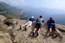 Wanderung zu einem mittelalterlichen Dorf in den Pyrenäen ab Barcelona