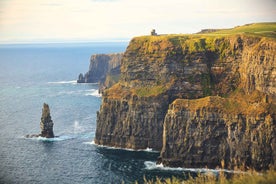 Cliffs of Moher and Galway Tour in Italian or Spanish