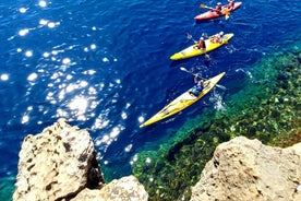 Gozo: Comino and Blue Lagoon Guided Kayaking Adventure