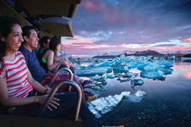 Reykjavik: Entry Ticket to FlyOver Iceland Experience