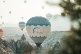 Passeio de balão de ar quente na Capadócia / Balões Turquaz