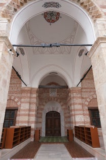 photo of entrance of Orhan Gazi Mosque in Bursa, Turkey.