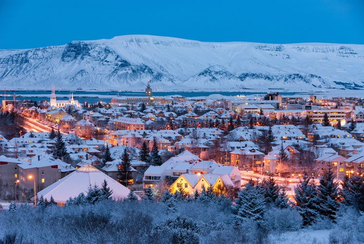 Reykjavik, capital city in Iceland in winter at evening.jpg