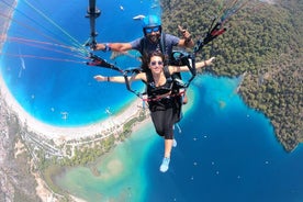 Tandem-Paragliding-Flugerlebnis Babadağ Mountain Fethiye