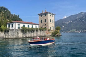 Tour privato con classica barca in legno sul Lago di Como