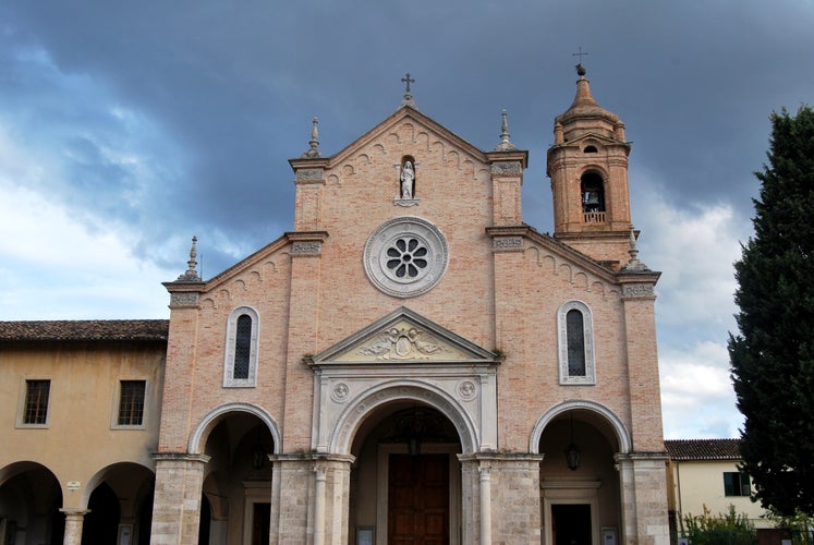 Photo of Old church in Teramo, Abruzzo, Italy.