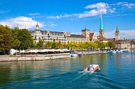 Hið mikla ferðalag um Zürich með rútu og bát