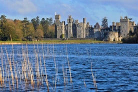 Lisloughrey Pier Tour的Lough Corrib历史和风景秀丽的湖泊巡游