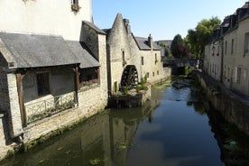 Excursão a pé privada em Bayeux com um guia profissional