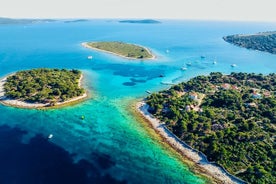 Private Boat Tour Half-Day,Blue Lagoon & 2 Islands from Split 