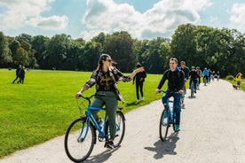 Munich: Classic Guided City Tour by Bike