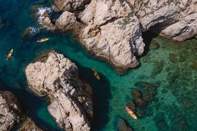 Tossa de Mar: Kajak- og Snorkeltur med Paella fra Barcelona