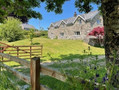 Maesyfelin Isaf B&B