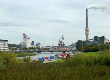 The industrialisation has imprinted itself on the city.