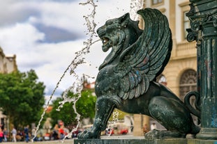 Fountain of the Lions (Porto)