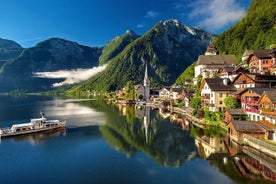 Einkennandi dagferð til Hallstatt og Salt Mine frá Vín með staðbundnum leiðsögumanni