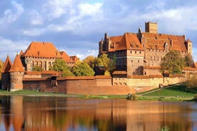 Gdansk: Malbork Castle & Westerplatte Tour with Local Lunch