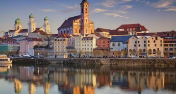 Cruise & Rail: Grand Alpine & the Enchanting Danube (2025) (Passau to Venice, 2025)