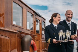 Apéritif en soirée à bord du yacht à moteur Fitzgerald