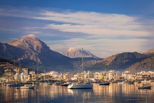 Photo of aerial view of the harbour of Port de Pollença, a seaside village located on the northern coast of Mallorca in the Balearic Islands, Spain.