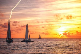 Sunny Beach: Sunset Catamaran Cruise with Dinner & Prosecco