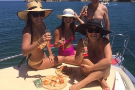 Private boat tour with prosecco