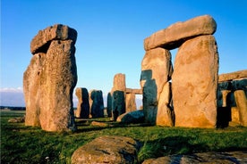 Excursion d’une journée à Stonehenge et Bath au départ de Londres avec visite facultative des thermes romains