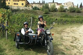 Passeio de sidecar em Florença e Chianti com degustação de vinhos e almoço