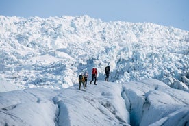 Experiencia de senderismo en glaciares y escalada en hielo en Skaftafell