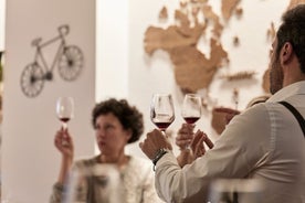 Private Weinprobe in der Nähe der Akropolis