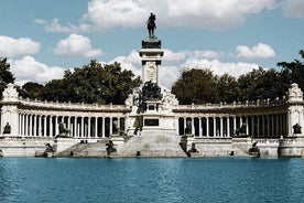 Royal Palace of Madrid & Old City - Semi-Private 8ppl Max