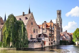 Excursión de día completo a Brujas con salida desde Ámsterdam