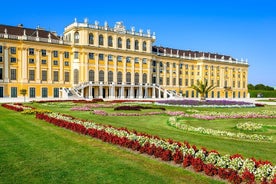 Vienna Family Tour to Schonbrunn Palace & Zoo with Transport