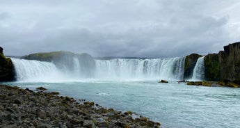 3 Day Akureyri and Mývatn - North and West Iceland - Private Tour