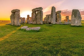 Transfert privé avant la croisière de Londres au port de Southampton via Stonehenge