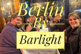 Berlin: Exclusive Bar-Hopping Tour with Signature Drinks