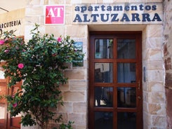 Apartamentos Turísticos Altuzarra