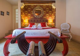 Chapel 5 Boutique Suites