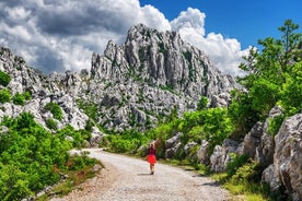 Scenic trip to mountains, caves and rivers in Zadar area