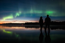 Syksyinen Aurora Borealis Picnic Rovaniemellä